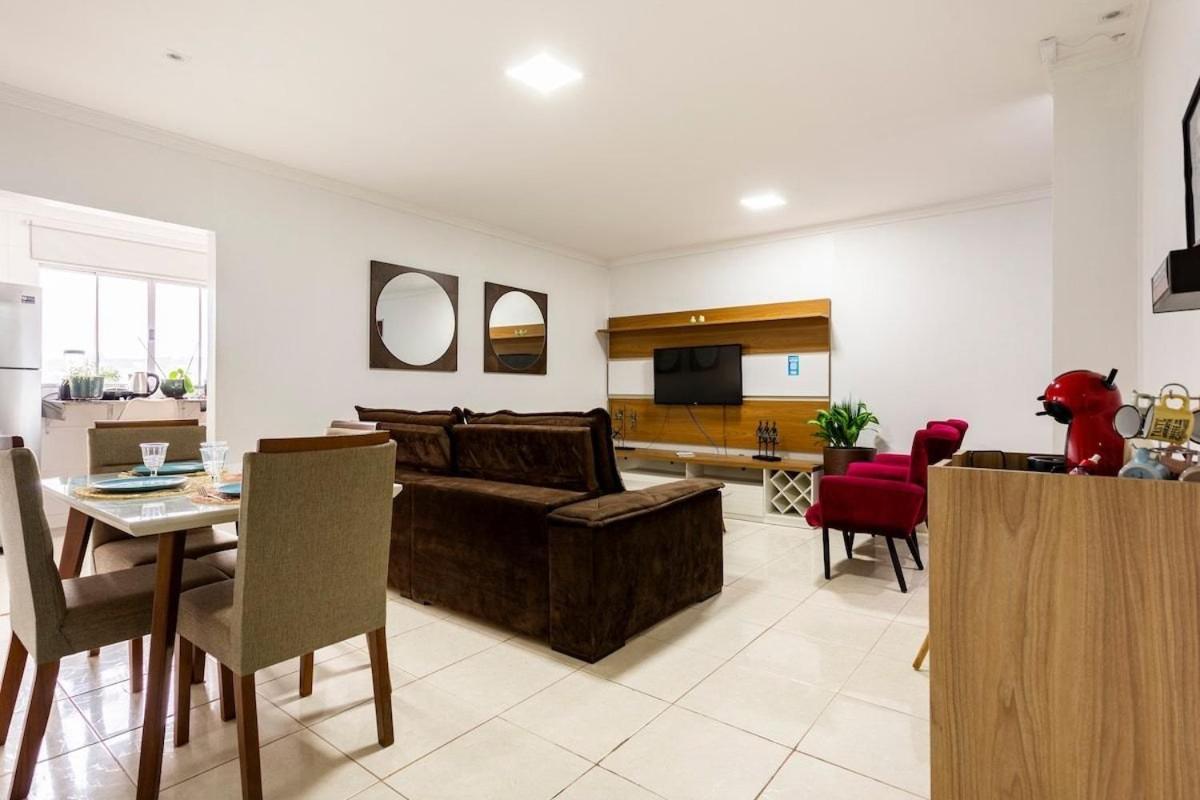 Ap 85M2 , 2Qts Com Suite , Estacionamento, Cozinha Completa , Wi-Fi 500Mb , Jr Catito Brasilia Exterior photo